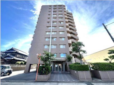 3LDK apartment in Takamatsu, Kagawa - Photo 1