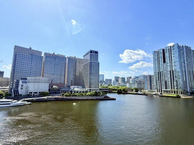 2LDK apartment in Shinagawa Ward, Tokyo - Photo 1