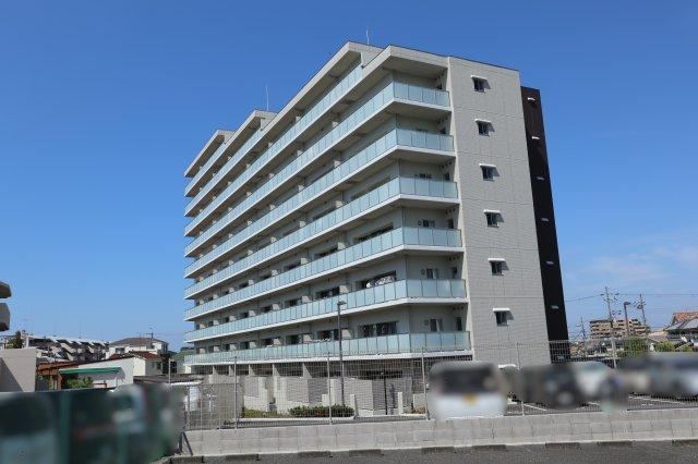 3LDK apartment in Akashi, Hyogo - Photo 1
