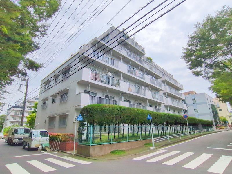 3LDK apartment in Kohoku Ward, Yokohama, Kanagawa - Photo 1