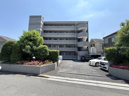2LDK+S apartment in Urawa Ward, Saitama - Photo 1
