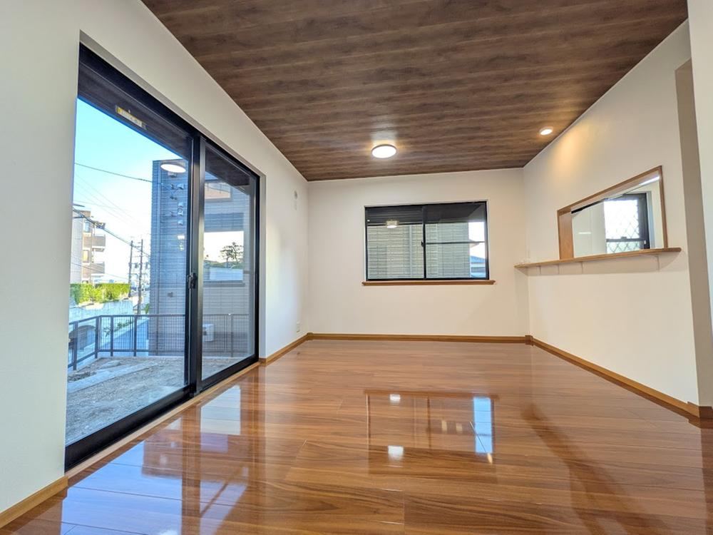 4LDK+2S house in Tempaku Ward, Nagoya, Aichi - Photo 1