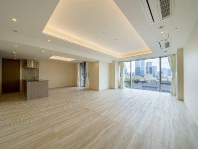 3LDK apartment in Minato Ward, Tokyo - Photo 1