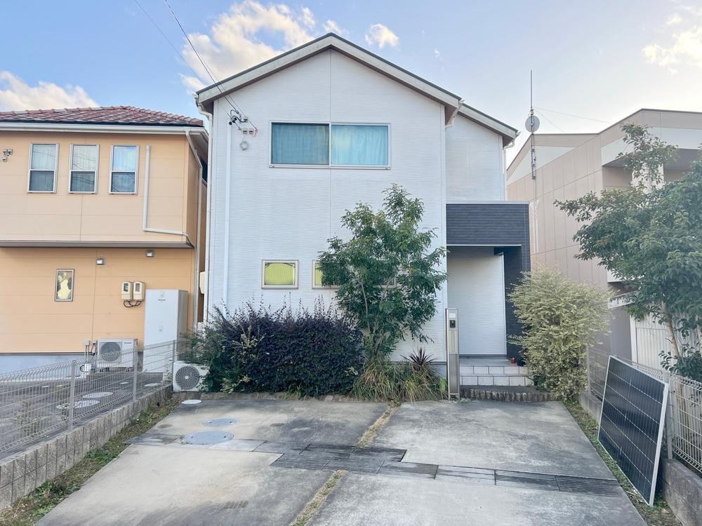 4LDK+S house in Owariasahi, Aichi - Photo 1