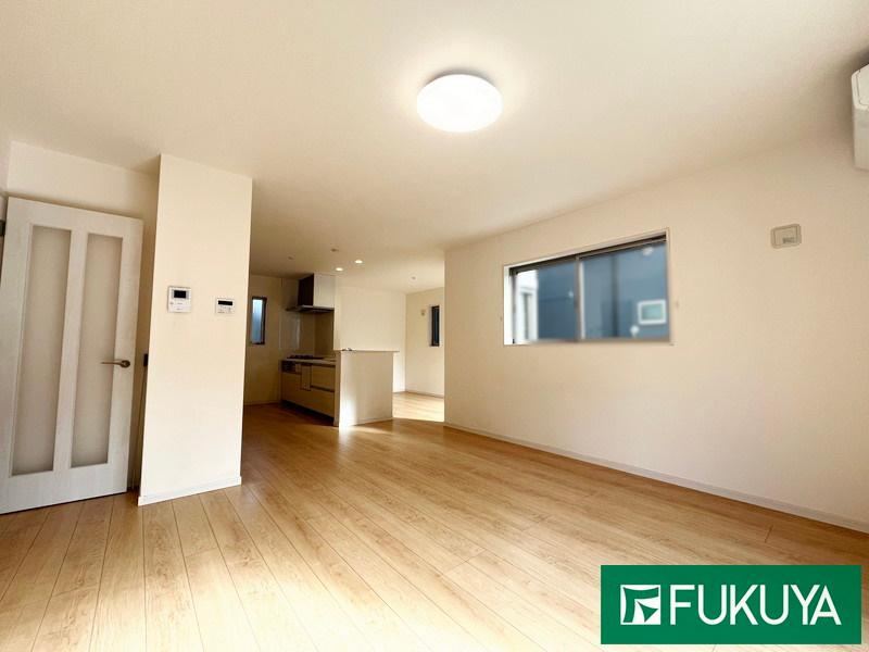 2LDK+S house in Sakai Ward, Sakai, Osaka - Photo 1
