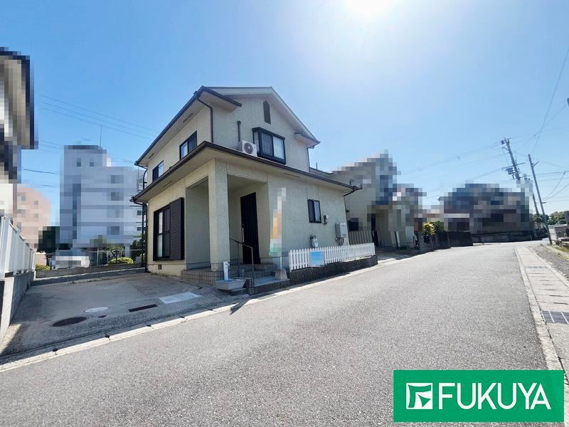 4LDK house in Himeji, Hyogo - Photo 1