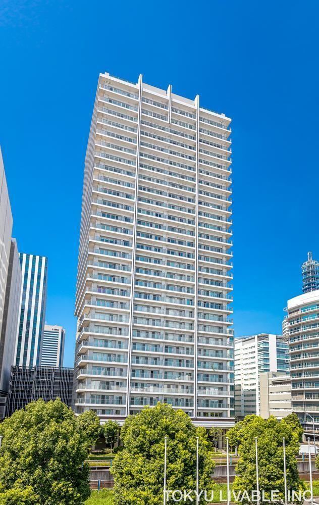 2LDK apartment in Nishi Ward, Yokohama, Kanagawa - Photo 1