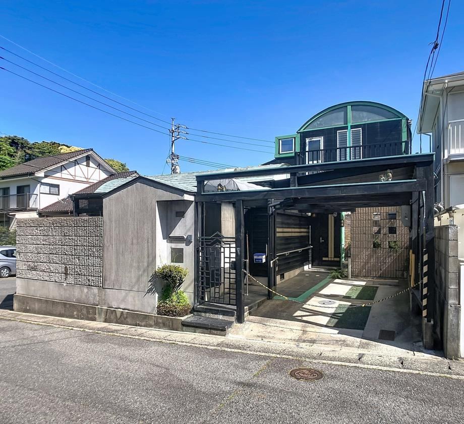 4LDK+S house in Shimonoseki, Yamaguchi - Photo 1