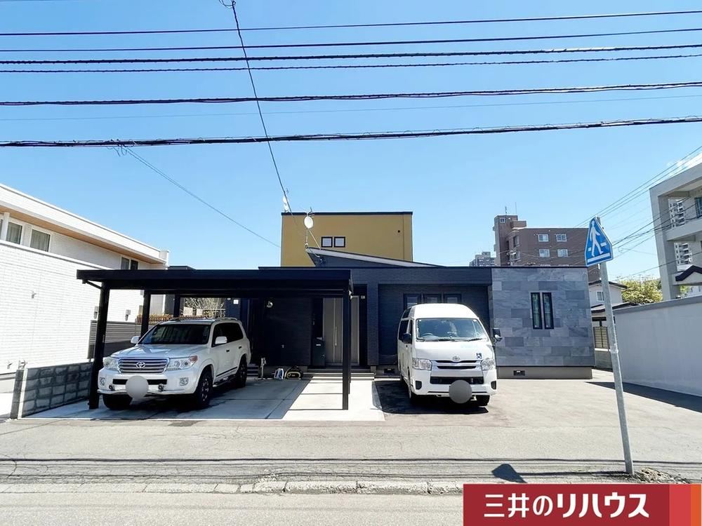 2LDK+S house in Chuo Ward, Sapporo, Hokkaido - Photo 1