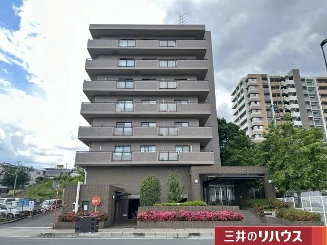 3LDK apartment in Otsu, Shiga - Photo 1