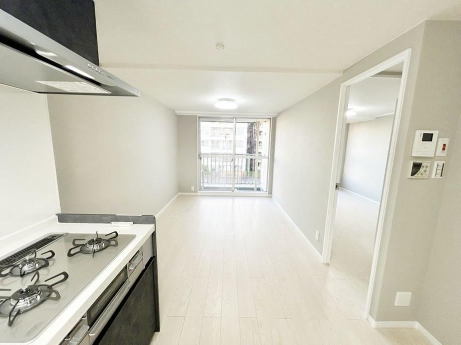 1LDK apartment in Suita, Osaka - Photo 1