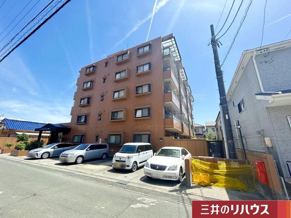 3DK apartment in Toyohashi, Aichi - Photo 1
