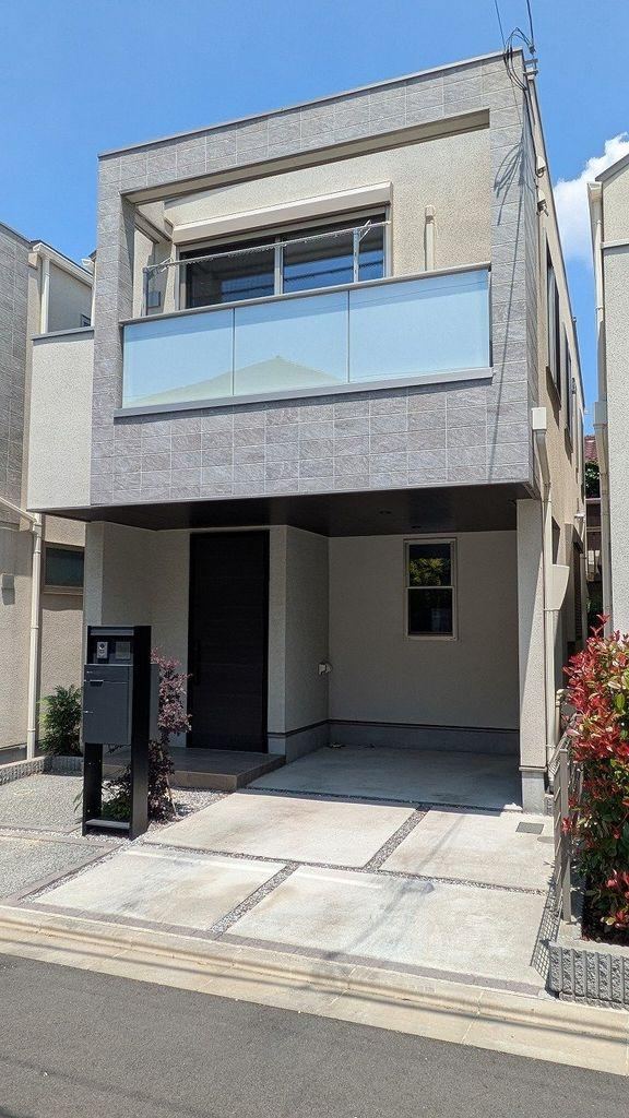 2LDK+S house in Suginami Ward, Tokyo - Photo 1
