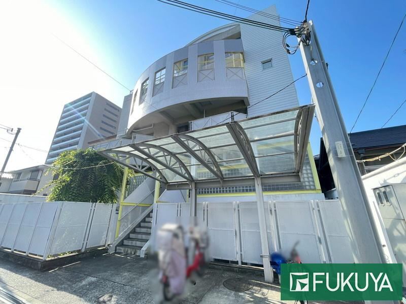 4LDK apartment in Higashisumiyoshi Ward, Osaka - Photo 1