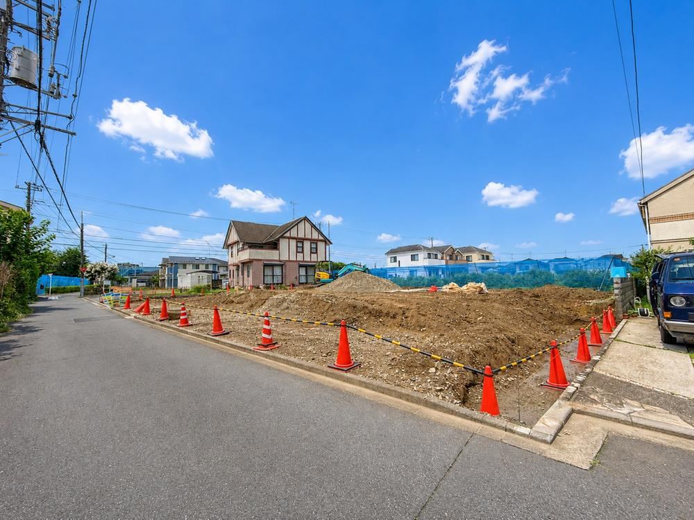 101 m² land in Komae, Tokyo - Photo 1