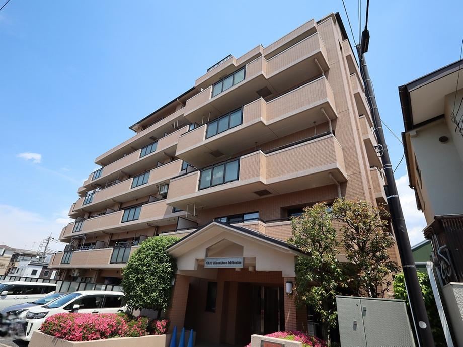3LDK apartment in Chuo Ward, Saitama - Photo 1