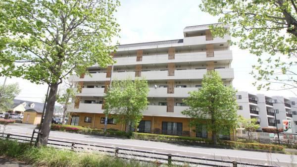 1LDK apartment in Ryugasaki, Ibaraki - Photo 1