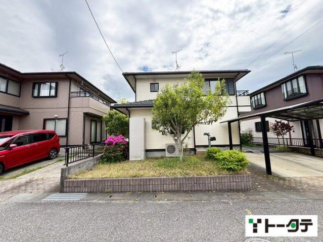 4LDK house in Higashihiroshima, Hiroshima - Photo 1