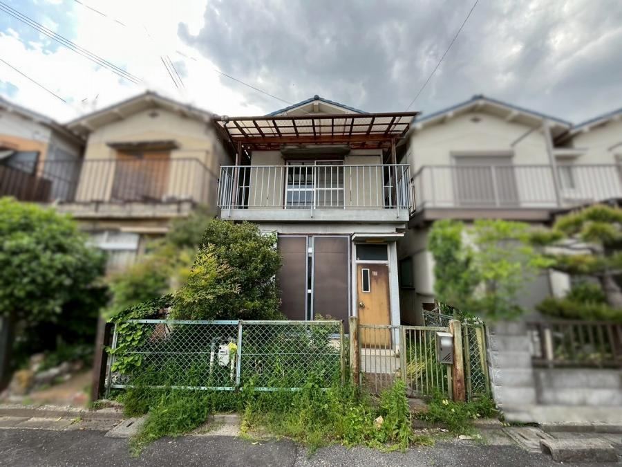 3DK house in Yamatokoriyama, Nara - Photo 1