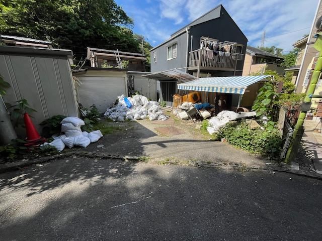 134 m² land in Zushi, Kanagawa - Photo 1