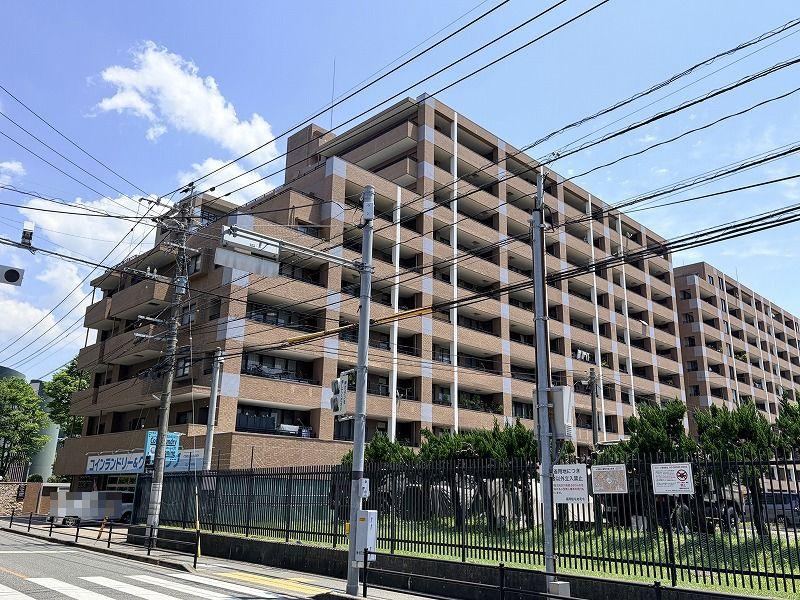 3LDK apartment in Kasuga, Fukuoka - Photo 1