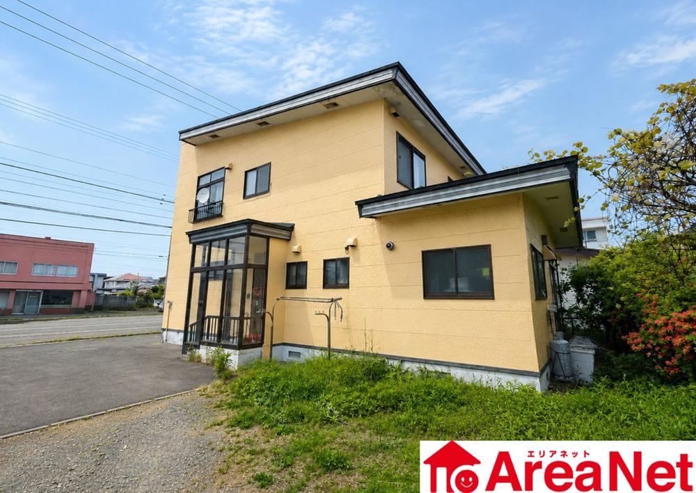 5LDK house in Tomakomai, Hokkaido - Photo 1