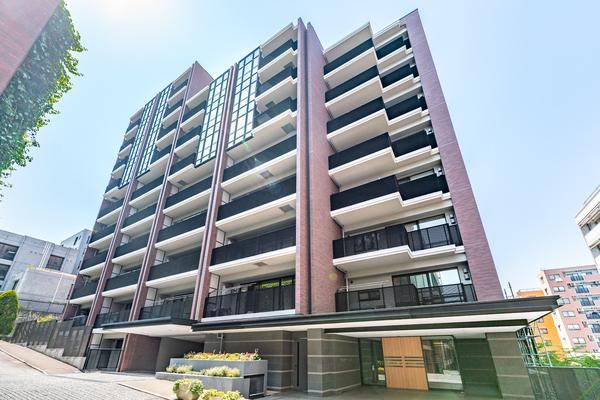 3LDK apartment in Nishi Ward, Yokohama, Kanagawa - Photo 1