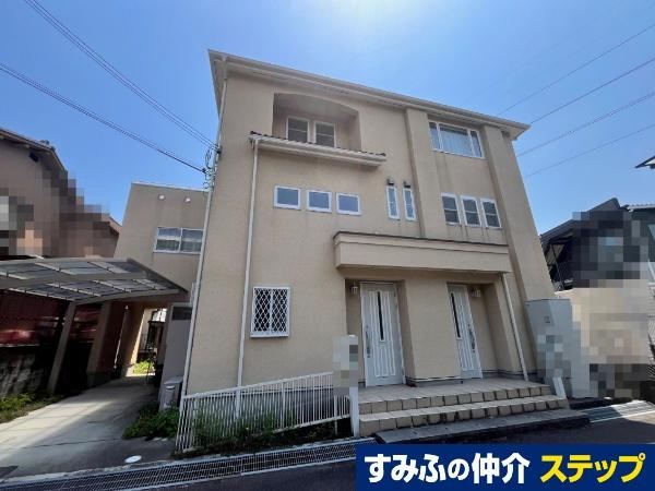 5LDK house in Itami, Hyogo - Photo 1