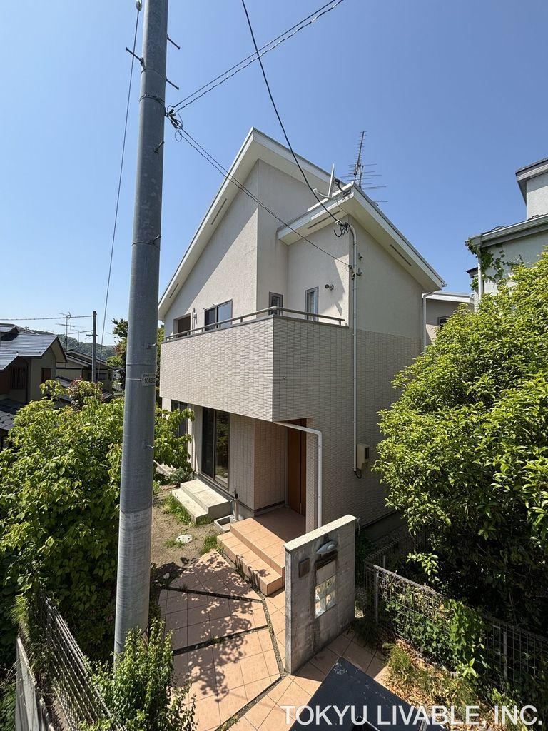 4LDK house in Aoba Ward, Sendai, Miyagi - Photo 1