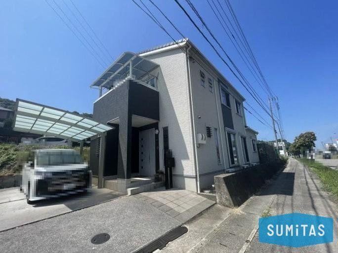 4LDK house in Tobe, Iyo District, Ehime - Photo 1