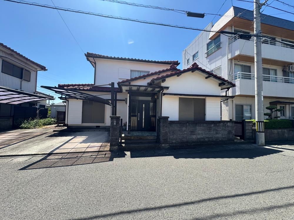 6DK house in Tokushima, Tokushima - Photo 1