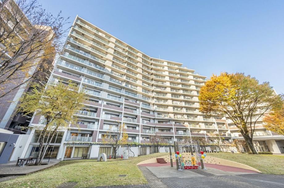 3LDK apartment in Nishitokyo, Tokyo - Photo 1