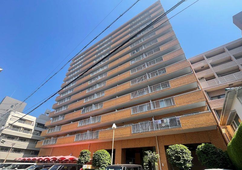 3LDK apartment in Nishi Ward, Hiroshima - Photo 1