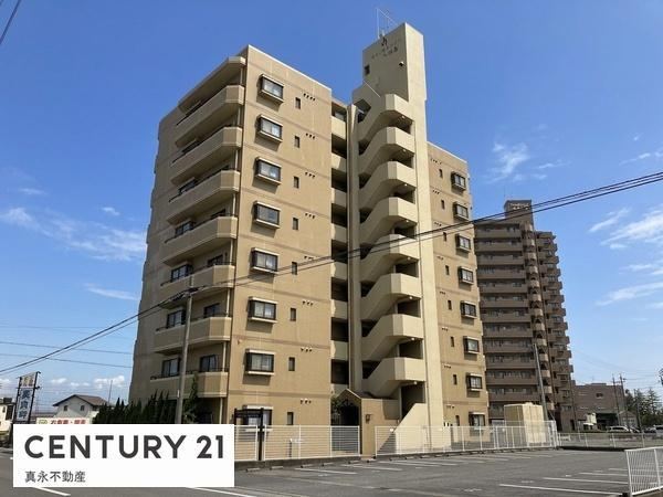 3LDK apartment in Hashima, Gifu - Photo 1