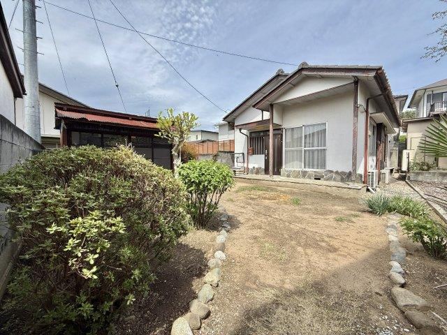 3DK house in Kofu, Yamanashi - Photo 1