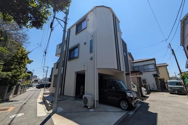 3LDK+S house in Adachi Ward, Tokyo - Photo 1