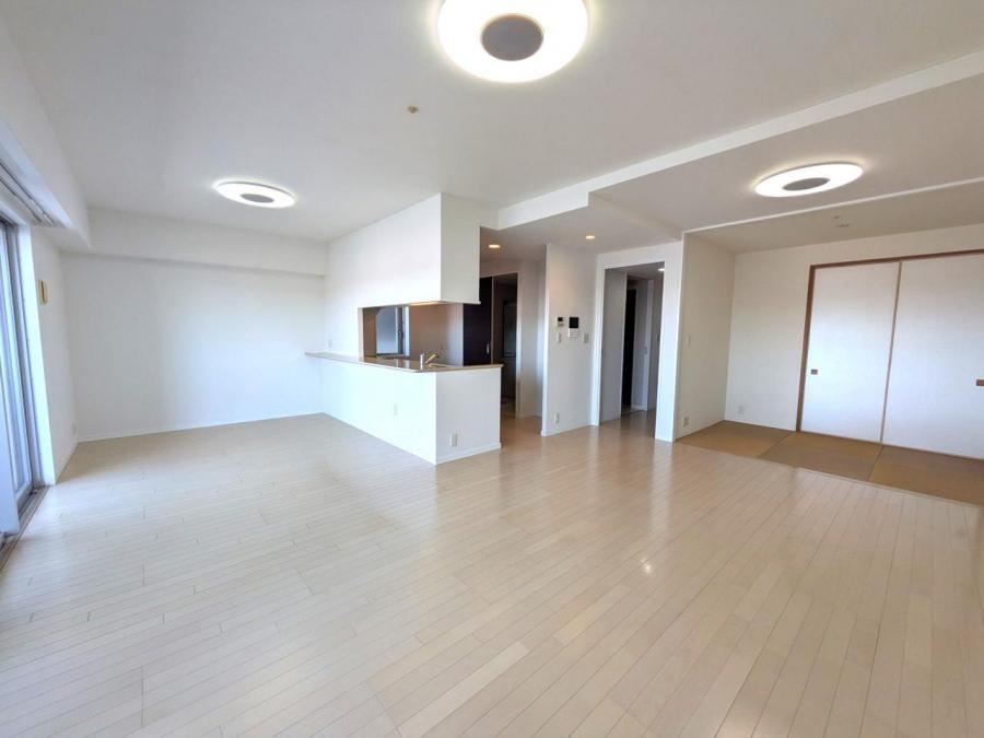 3LDK apartment in Yawata, Kyoto - Photo 1