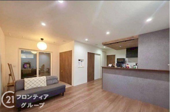 4LDK house in Sakai Ward, Sakai, Osaka - Photo 1