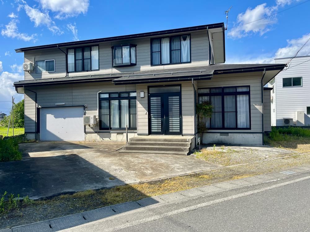 5DK+S house in Yonezawa, Yamagata - Photo 1