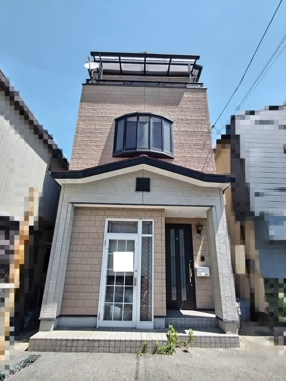 4LDK house in Minami Ward, Okayama - Photo 1