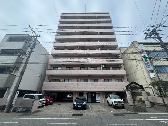 2LDK apartment in Kanazawa, Ishikawa - Photo 1