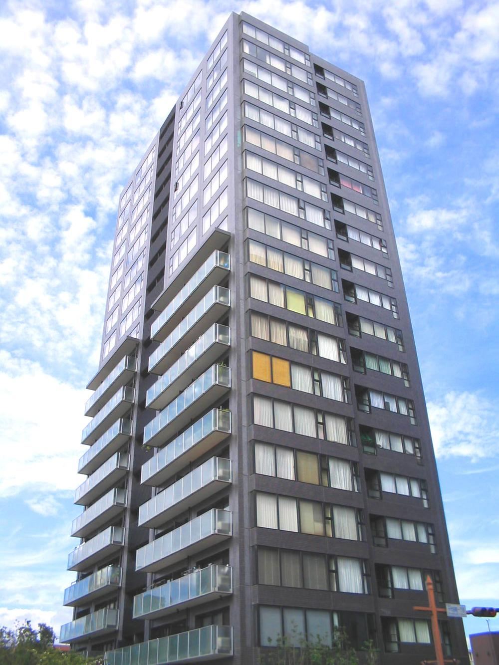 3LDK apartment in Maebashi, Gunma - Photo 1