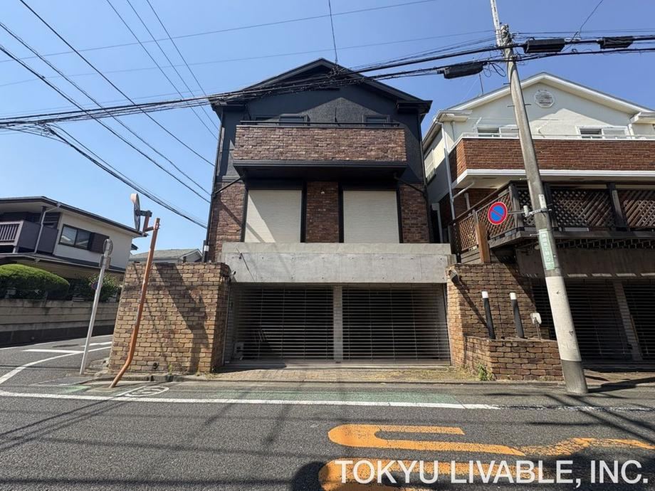 3LDK+S house in Setagaya Ward, Tokyo - Photo 1