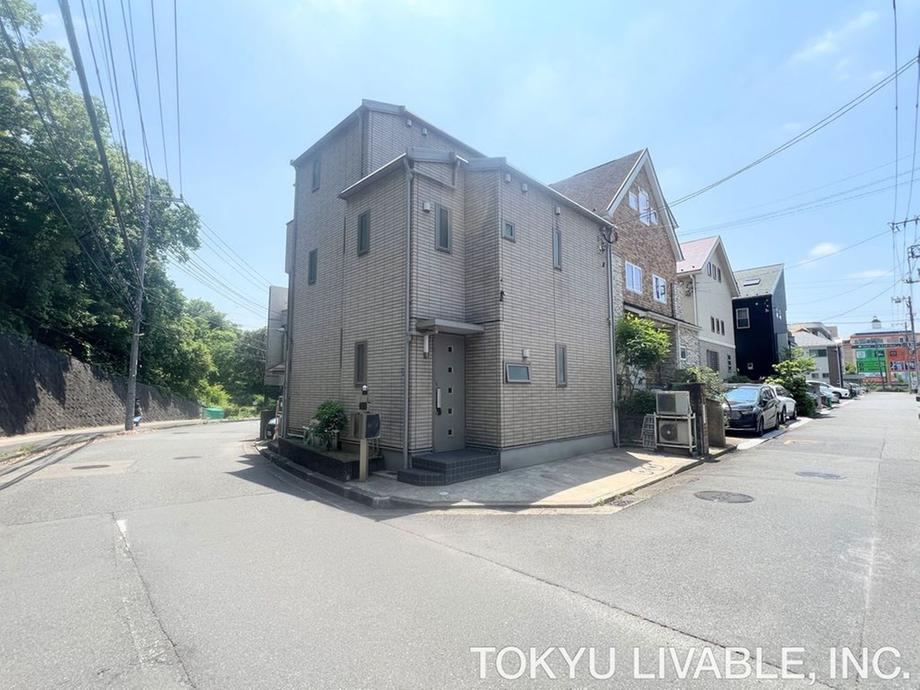 4LDK house in Tsuzuki Ward, Yokohama, Kanagawa - Photo 1