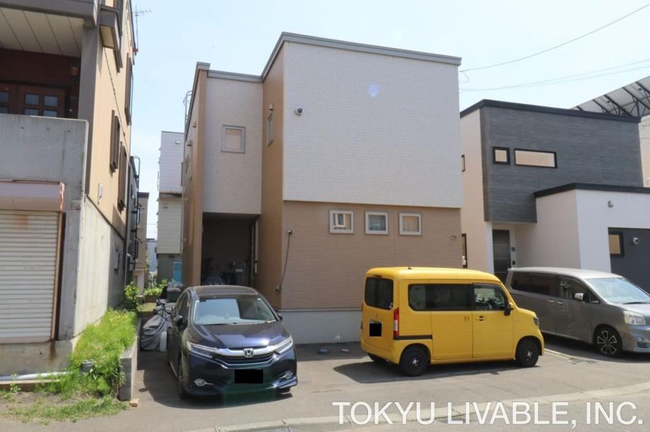 4LDK house in Teine Ward, Sapporo, Hokkaido - Photo 1