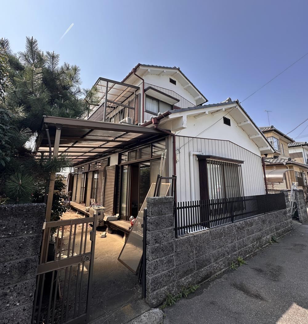 Thumbnail 4