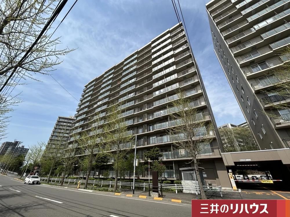 3LDK apartment in Atsubetsu Ward, Sapporo, Hokkaido - Photo 1