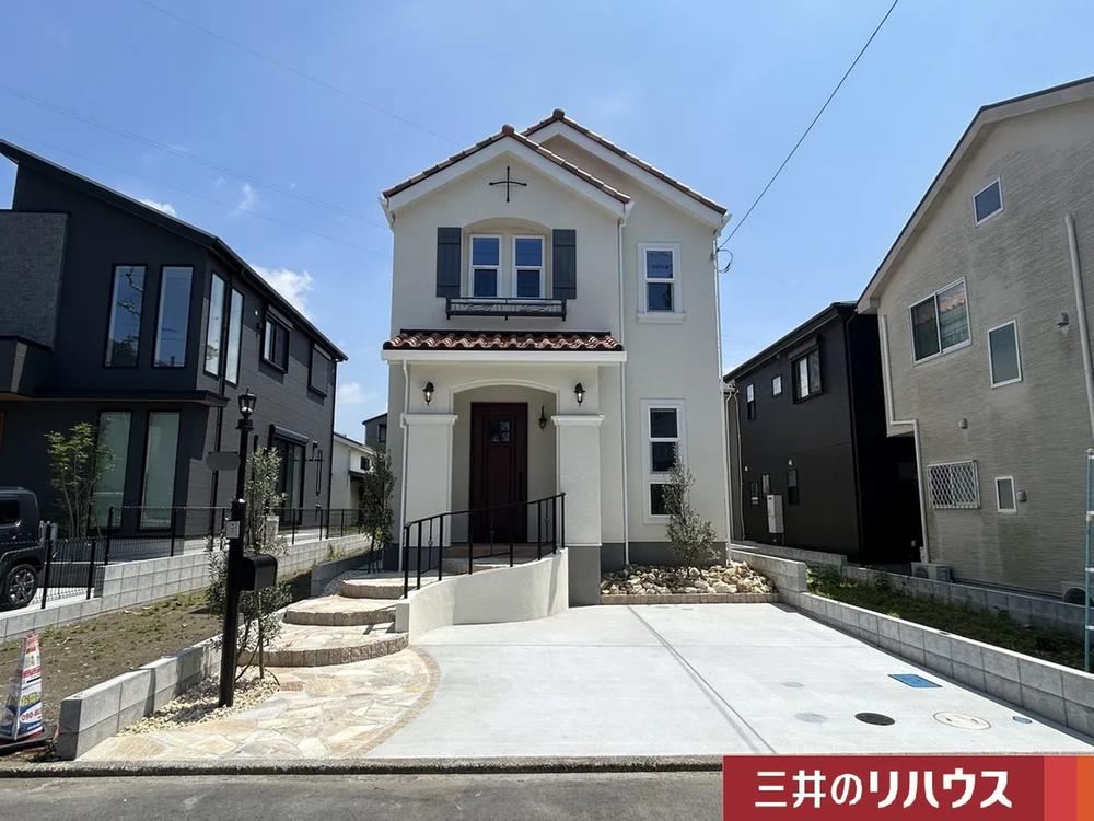 4LDK house in Chigasaki, Kanagawa - Photo 1