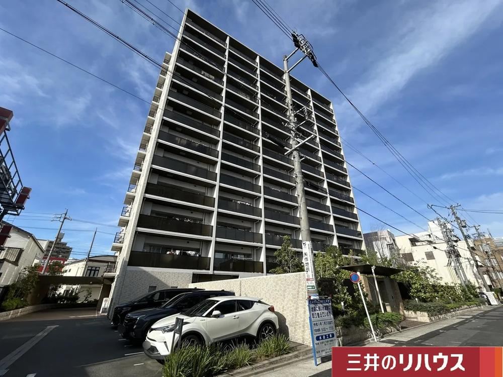 2LDK apartment in Nakagawa Ward, Nagoya, Aichi - Photo 1
