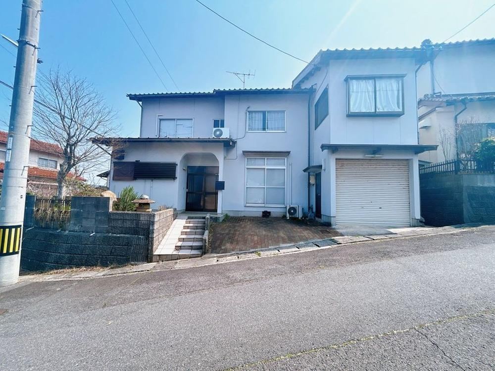 5LDK house in Matsue, Shimane - Photo 1
